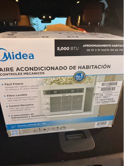 BRAND NEW / NEVER USED Midea 5,000 BTU Room Air Conditioner (Mechanical Controls)