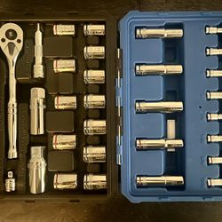 Kobalt 30 Piece Pro90 Ratchet Set (6 And 12 Point Sockets)