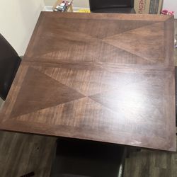 Table W/ 4 Chairs
