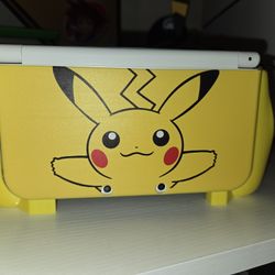 Modified New 3DS XL With Pikachu Case
