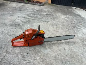 Chainsaw Husqvana 55 works pretty good for your business