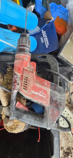 Hilti TE 5 Rotary Hammer Drill
