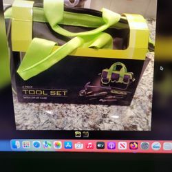 Tool Set With Carrying Bag (Brand New)