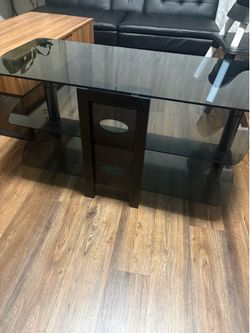 black glass  3-tier  TV/entertainment stand
