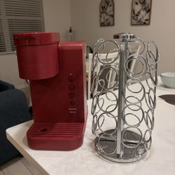 Red Keurig  Coffee Maker + K - Cup Holder Bundle 