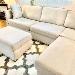 Sectional Couch With Ottoman 