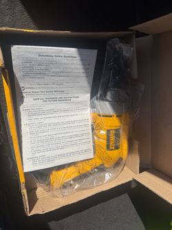 DEWALT Screw Gun
