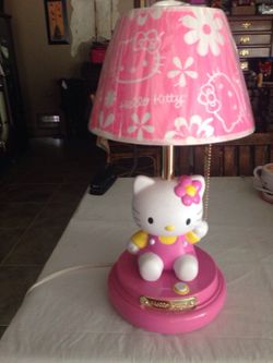 Hello Kitty Lamp