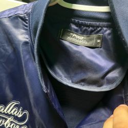 Pro Standard Dallas Cowboys Satin Jacket Medium