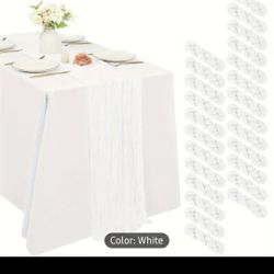White table runners