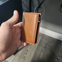 Pop Up Wallet
