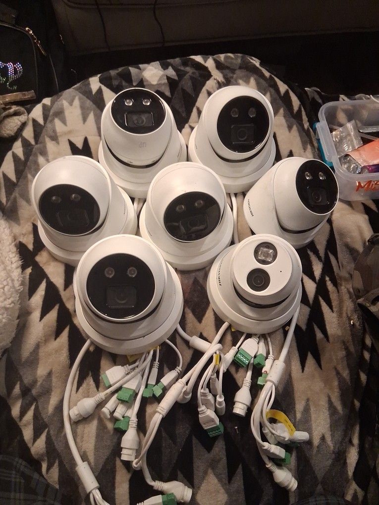 7 Cameras 