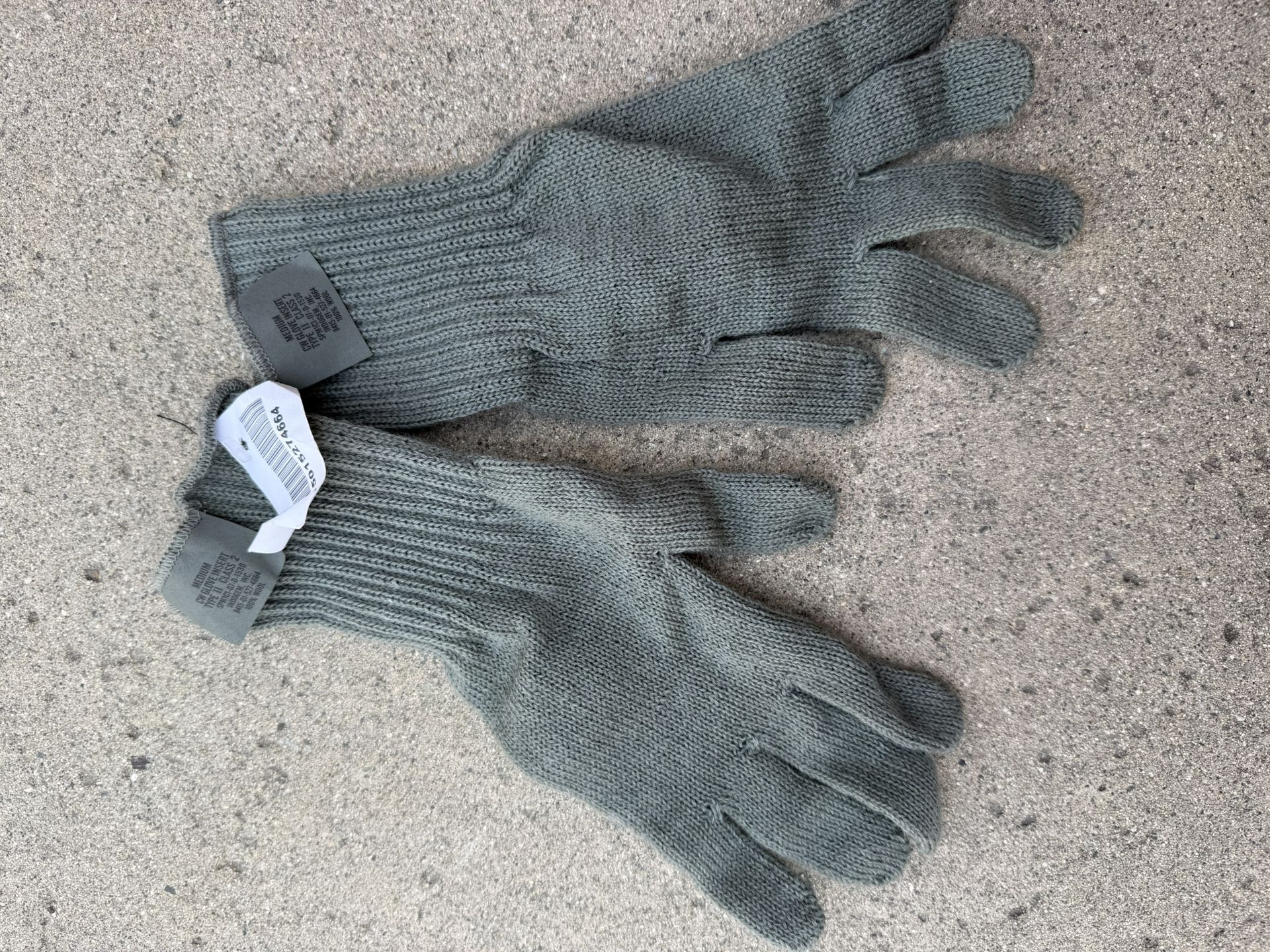 USGI INDOGEM COLD WEATHER 100% WOOL GLOVE INSERT TYPE II CLASS 2 - SIZE M