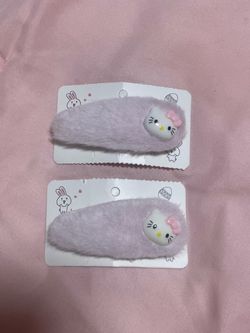 Hello Kitty Fluffy Hair Clips (2)