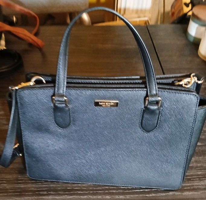 Pre-Loved Black Kate Spade Satchel $30