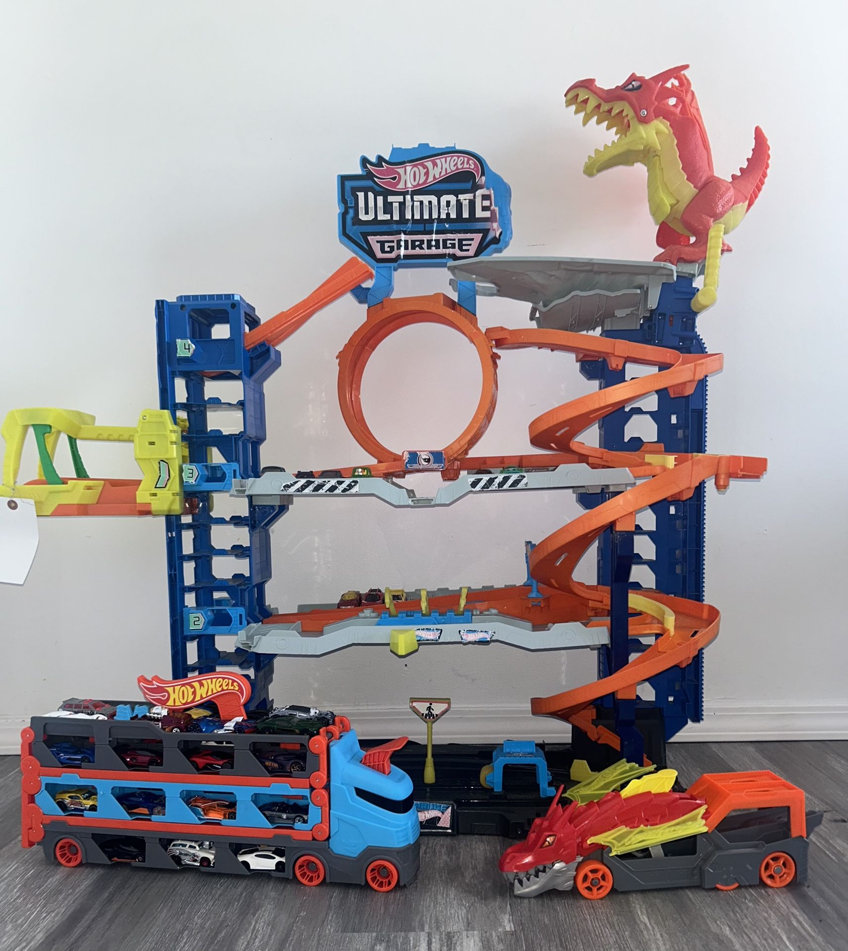 Hot Wheels Ultimate Garage