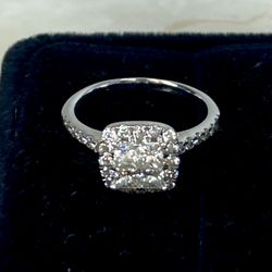 Kay Jewelers Diamond Engaged Ring 1 Ct Tw Princess-Cut 14K White Gold Size 5.5