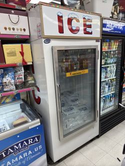 Leer Single Door Ice Freezer