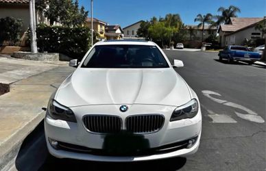 2013 BMW 5 Series · 528i Sedan 4D