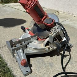 Skilsaw Miter Saw