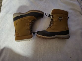 Winter shoes
