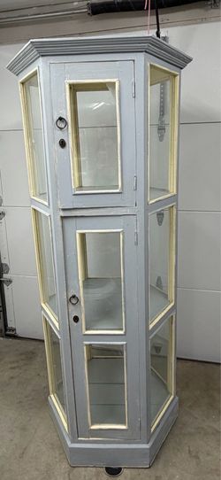 Rustic Shabby Chic Display