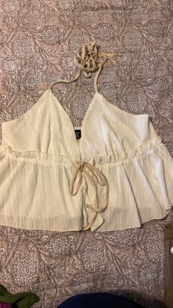 SHEIN white top tiie up v-neck backless