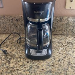 Black Dexter 12 Cup Coffee Maker 