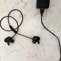 Bose Sounds port Wireless Headphones Noise Canceling 