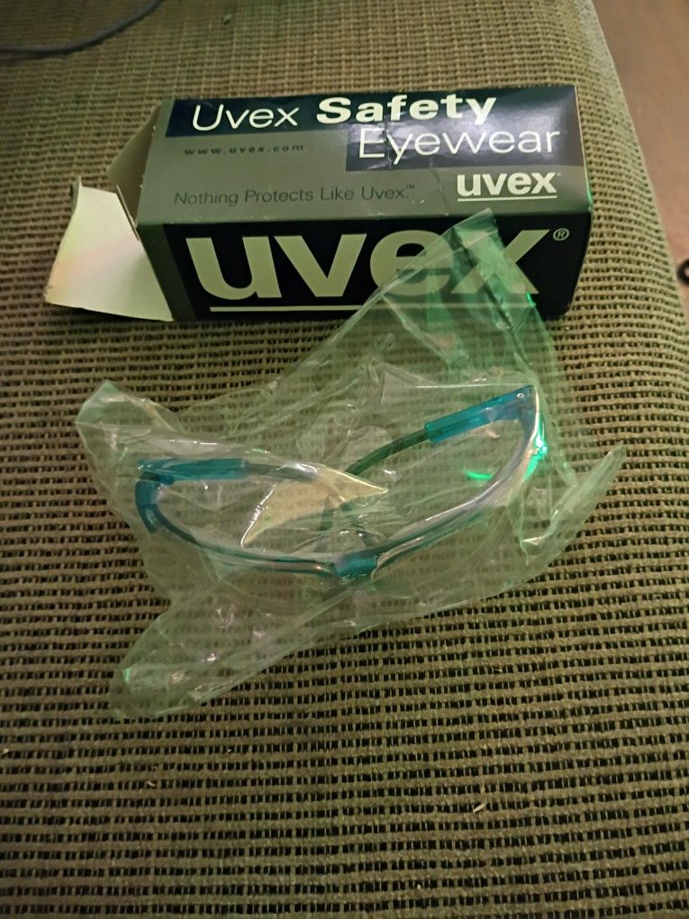 🛠️ Brand New Safety Glasses (4 Pairs) - Honeywell Genesis S3240 - High Impact 🛠️