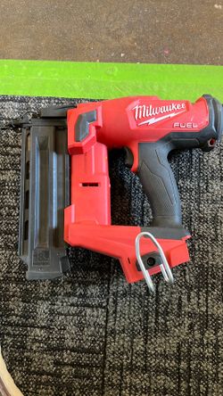 Milwaukee m18  18 gauge nailer