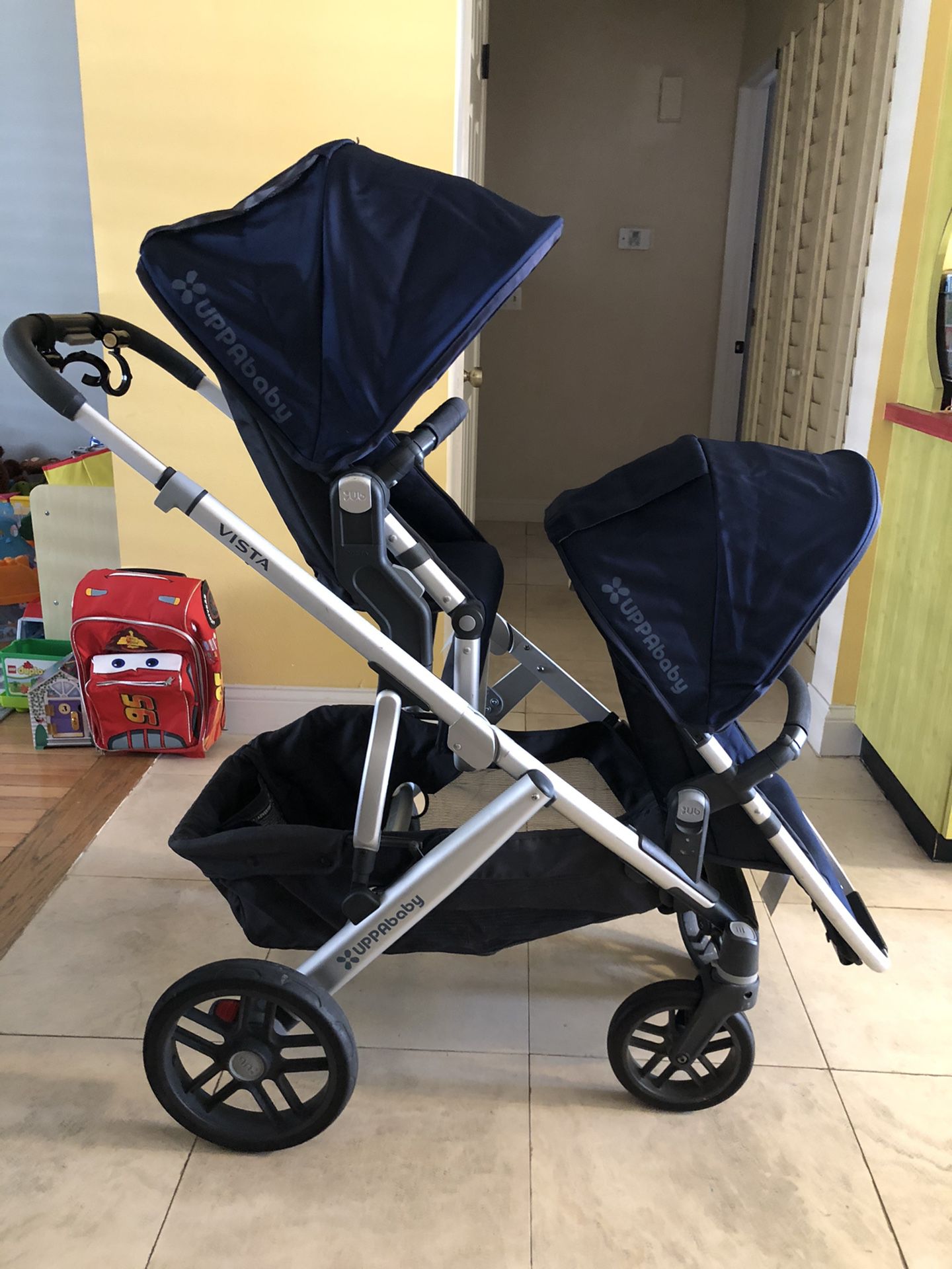 Uppababy Vista Stroller with Extras!!!