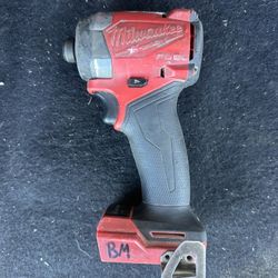 Milwaukee M18 IMPACT 