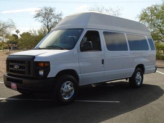 2013 Ford E-350 Super Duty