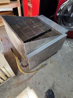 Restaurant Broiler 31by 36 Inches