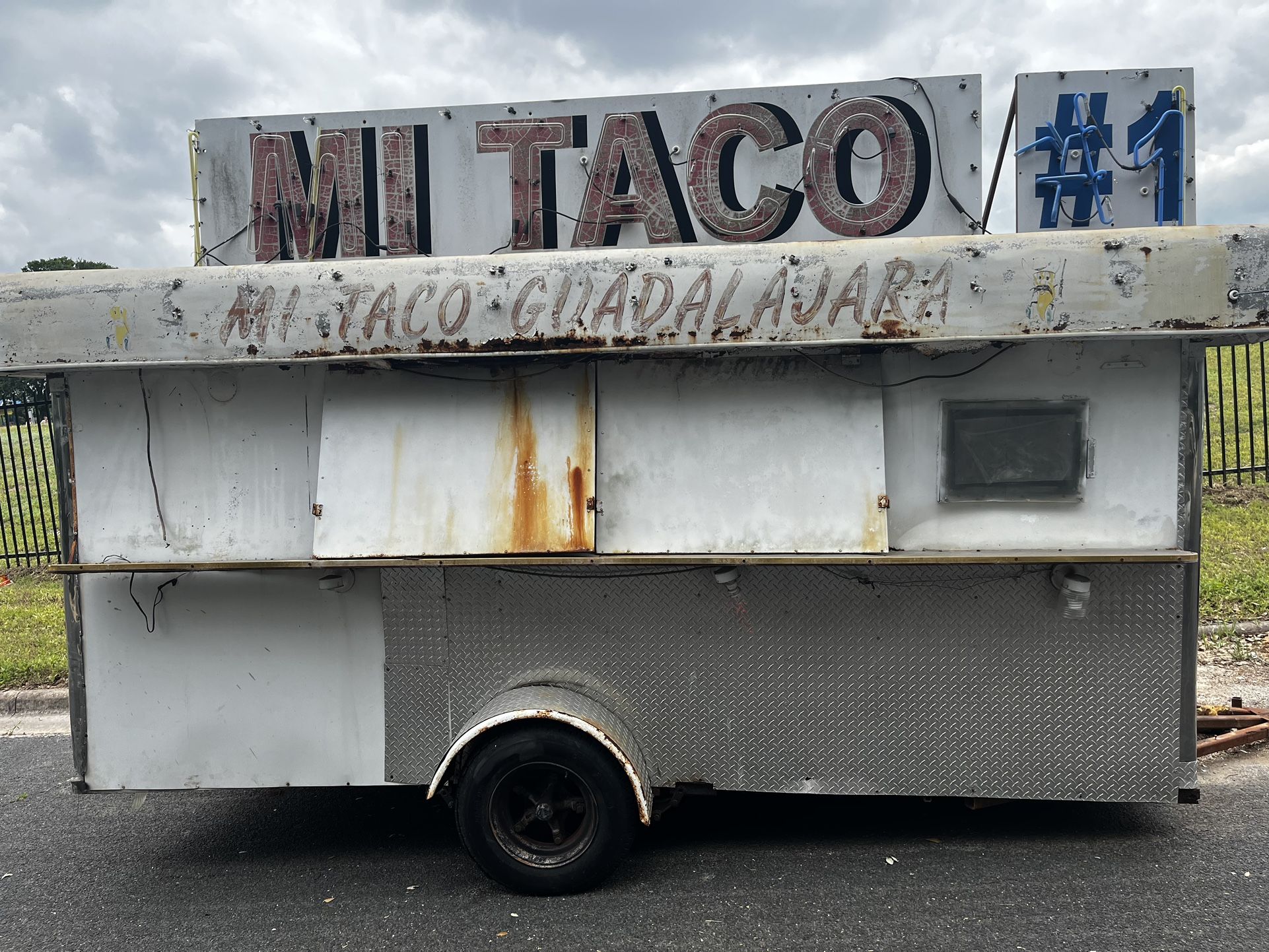 Taco Truck 4 Sale (Project)