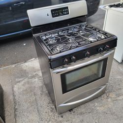 Estufa De 30 Pulgadas Disponible 