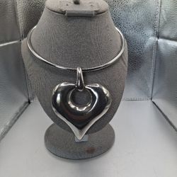 Heart Pendant Necklace Set