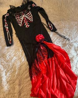 Women’s day of the dead costume
