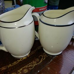 Phaltzgraph Pitchers