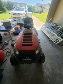 Riding Lawnmower Bronco 24 Troybilt