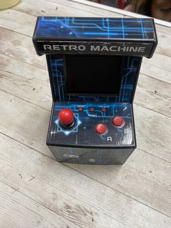 Retro Arcade Machine 
