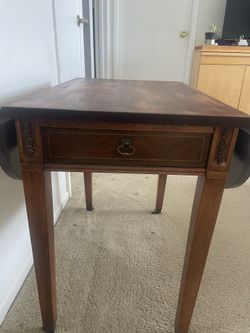 Vintage Pembroke Table With Drawer