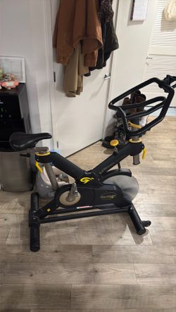 Stationary bike / spin bike