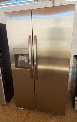 Frigidaire Side by Side Refrigerator