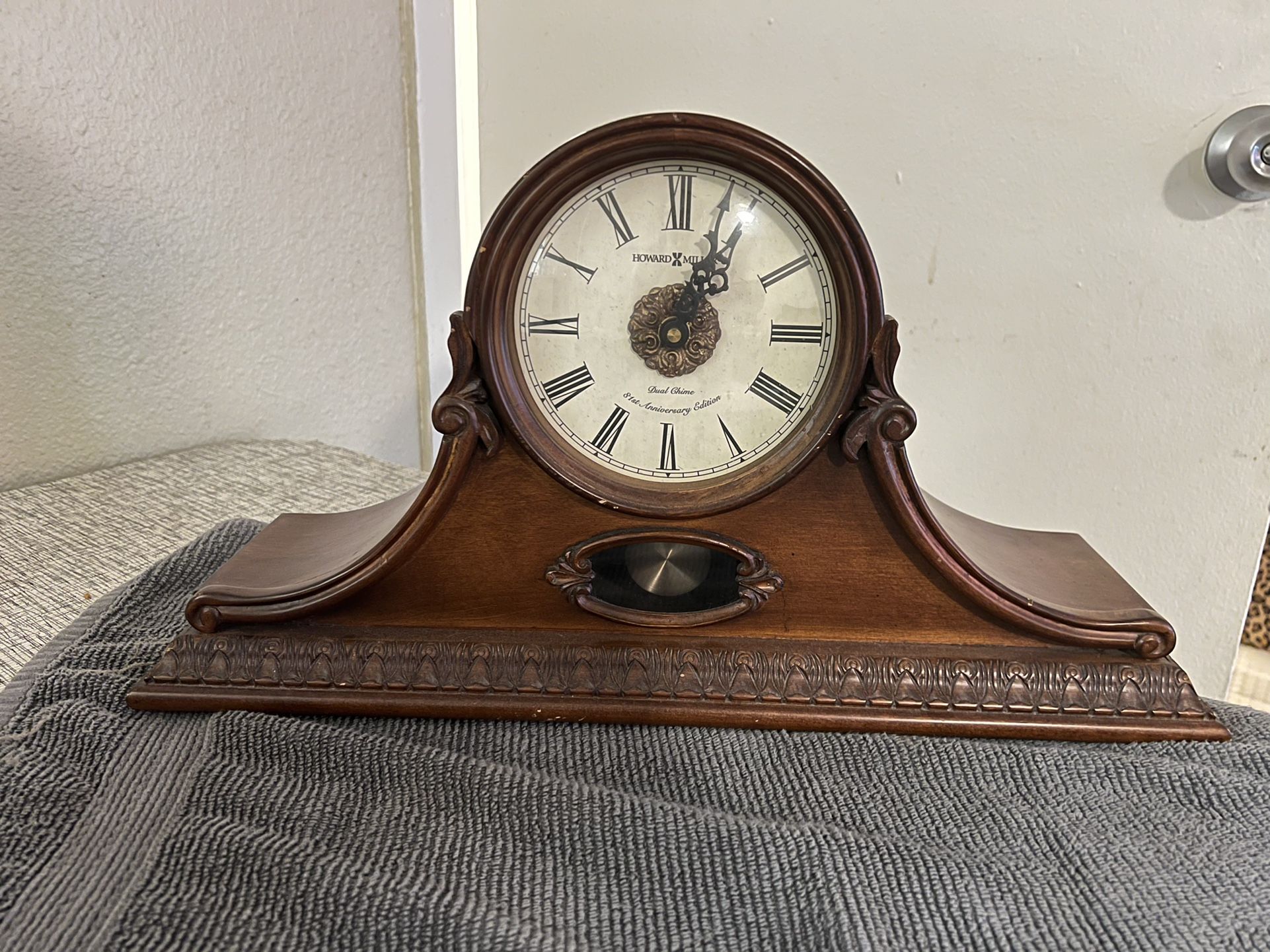 Howard Miller Mantle Clock