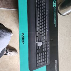 Remote Keyboard N Mouse Brand New