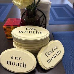 Wooden baby milestone disks