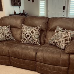  Leather Reclining  Couch 
