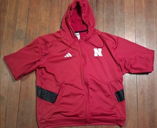 Mens size Xlarge Nebraska Cornhuskers Full Zip coat jacket Red Black